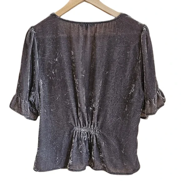 Madewell Women’s Velvet Blouse Button Front Puff Sleeve Ruffle Grey Size 14 - Picture 8 of 9